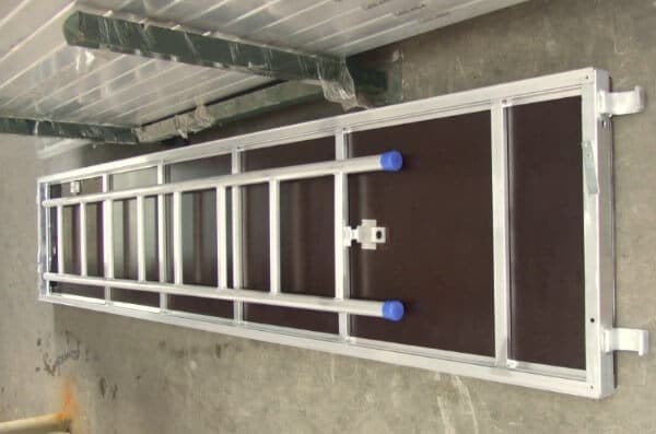 Aluminum plywood platform 610mm with ladder